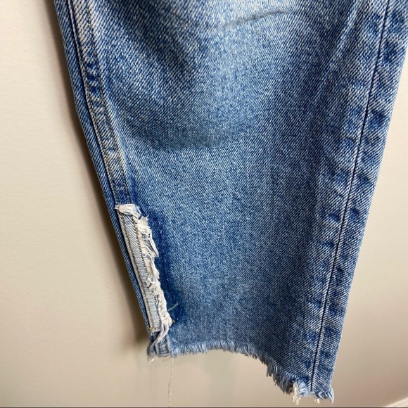 Like new Zara distressed blue jeans size 4 - Picture 7 of 11